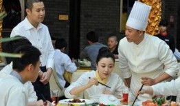 后厨电视剧在线观看,揭秘美食背后的传奇人生